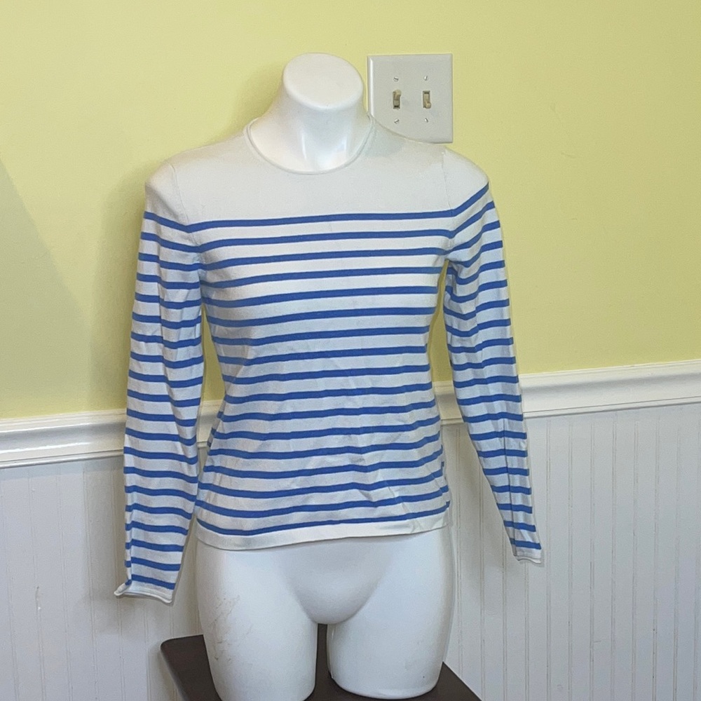 I. McLaughlin ladies long sleeve striped shirt. Size small.